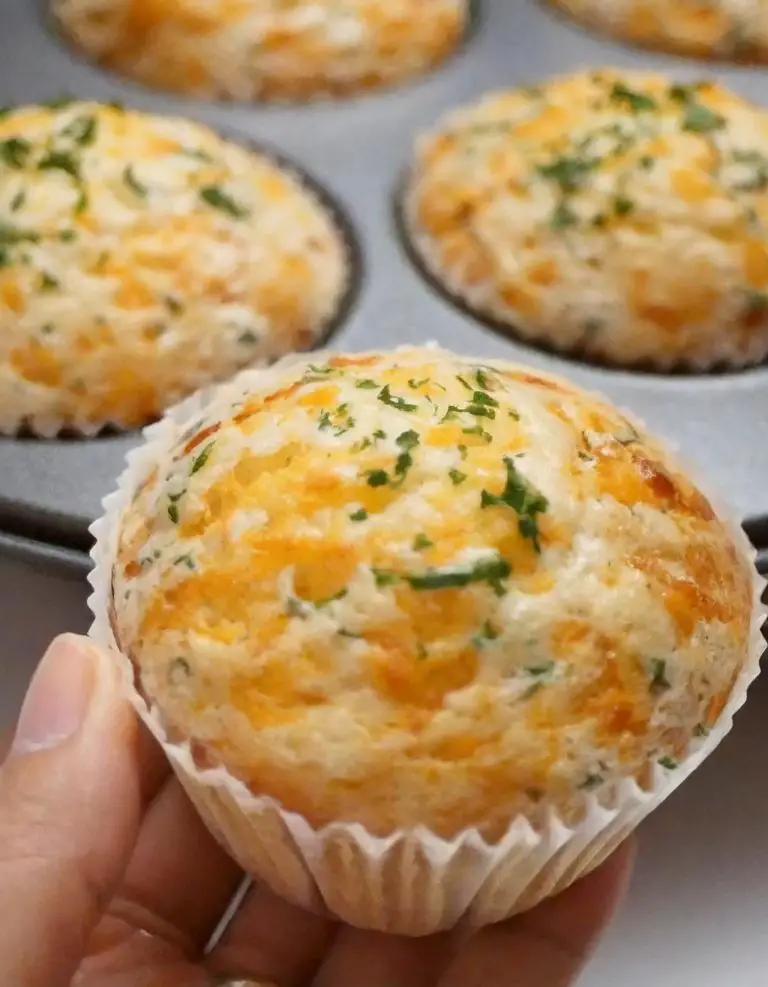 Cheddar Muffins with Basil and Scallions