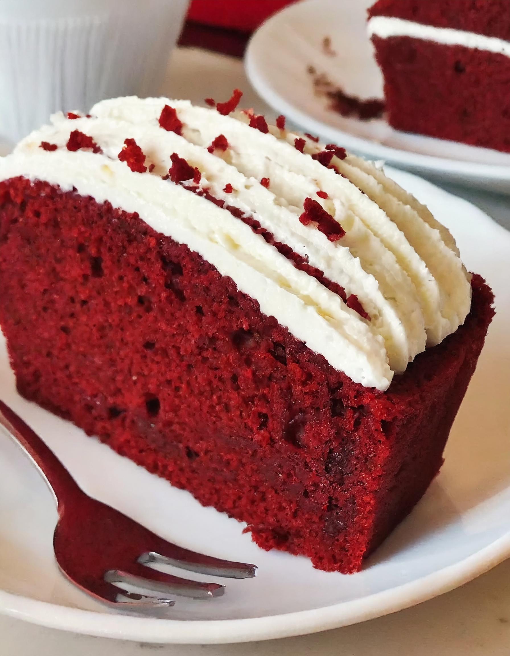 Red-Velvet-Loaf-Cake