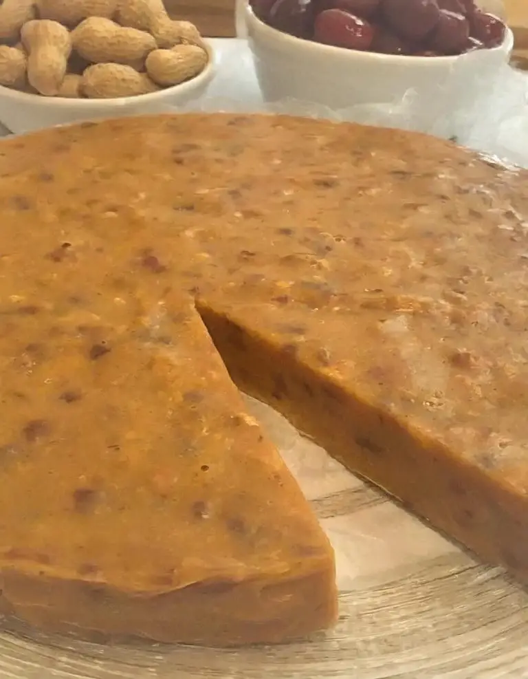 Soft and Flakey Peanut Brittle